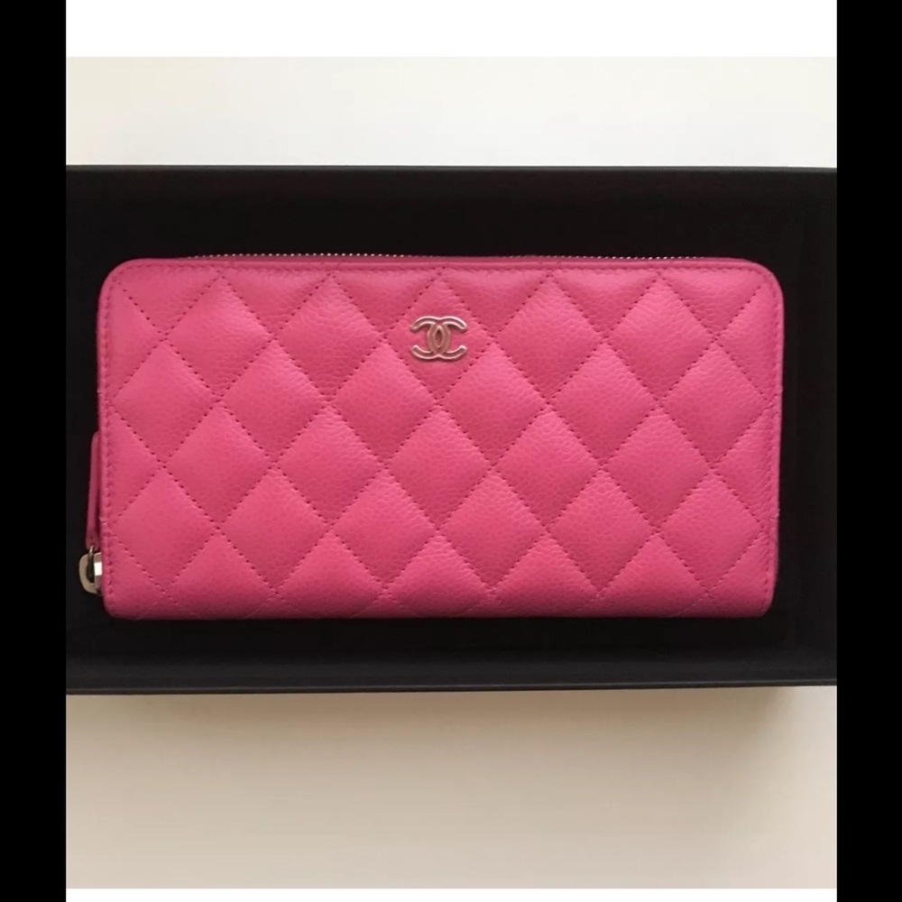 💕Chanel Wallet💕 - Picture 2 of 8